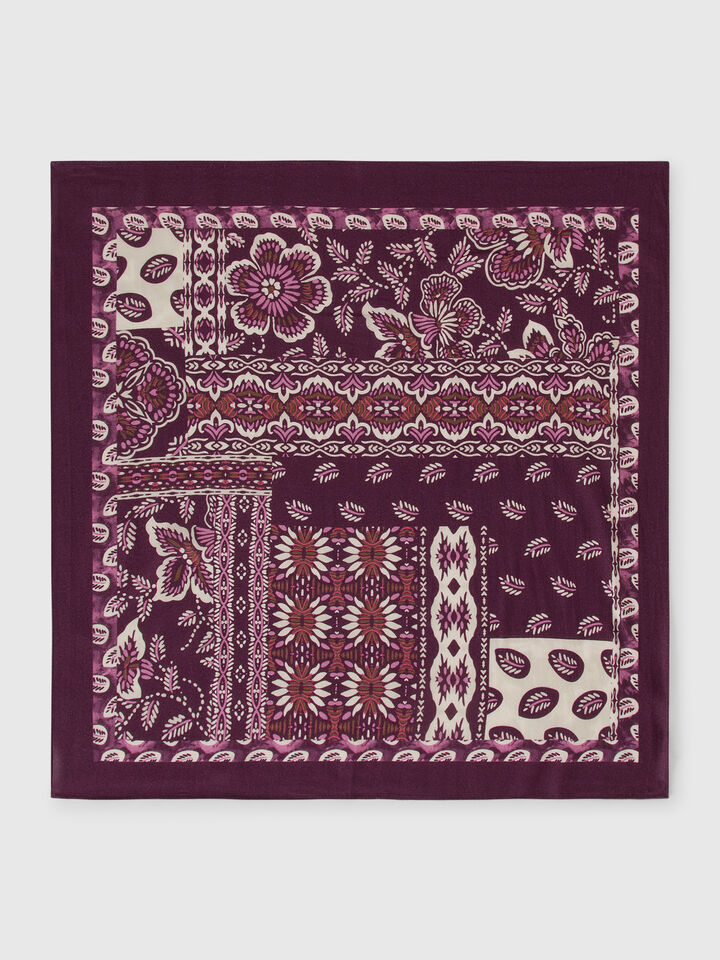 SQUARE SCARF Femme image number 3